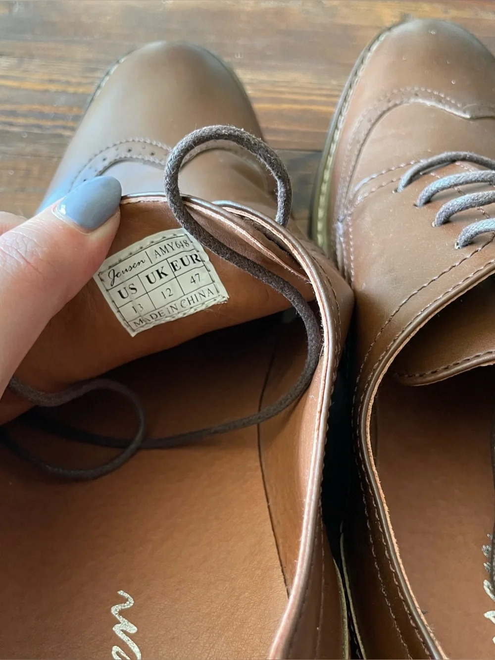 Men's Brown Wingtip Derby Shoes